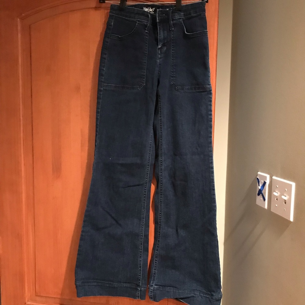 Mossimo Supply Co. Women’s High Rise Altered!